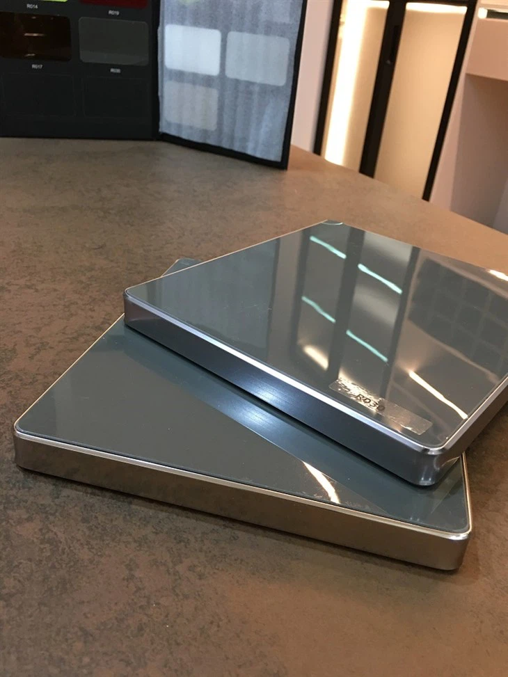 High Gloss Arc Angle Aluminium Edge Acrylic Cabinet Door (3)