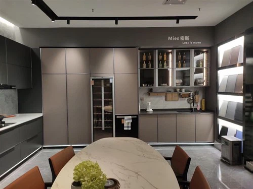 دھاتی باورچی خانے کی الماریاں